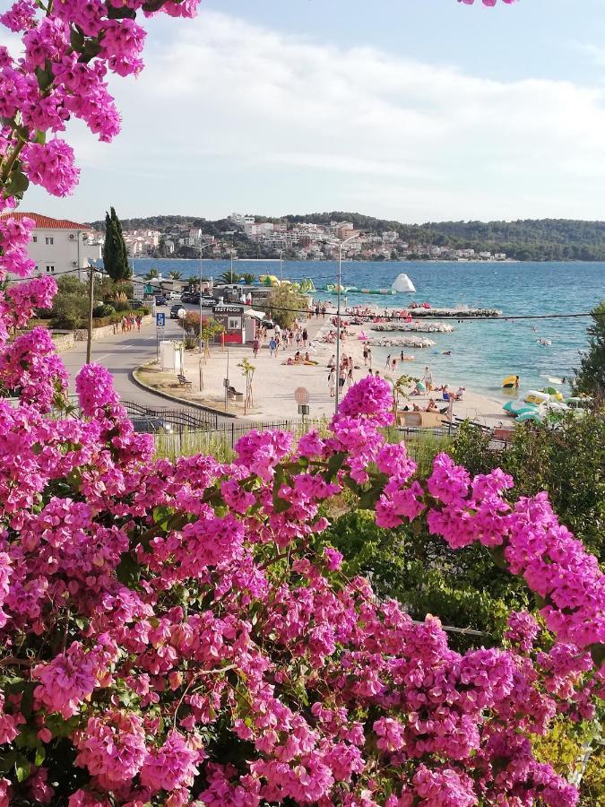 Apartman Simac Okrug Gornji Trogir Eksteriør billede