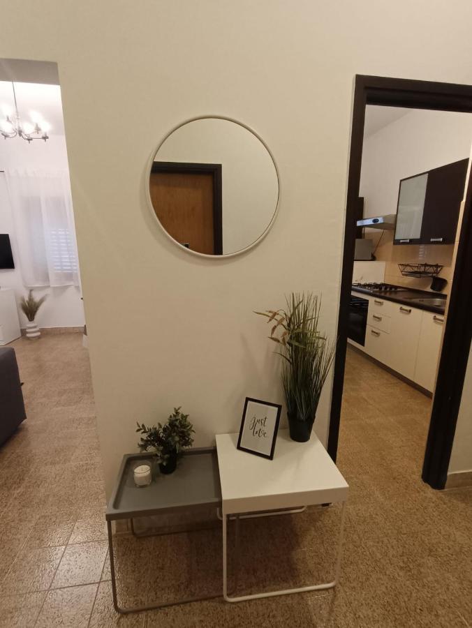 Apartman Simac Okrug Gornji Trogir Eksteriør billede