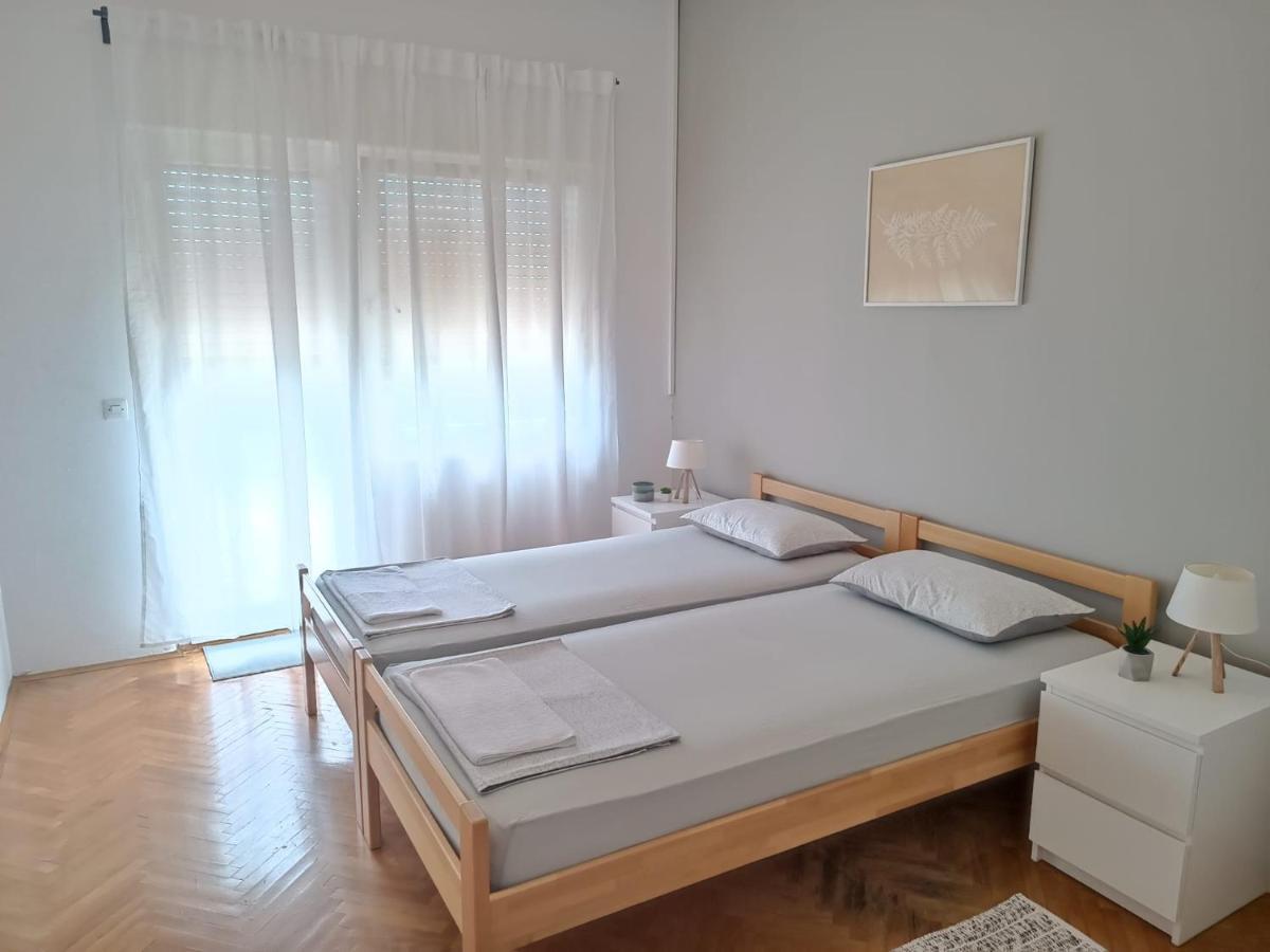 Apartman Simac Okrug Gornji Trogir Eksteriør billede